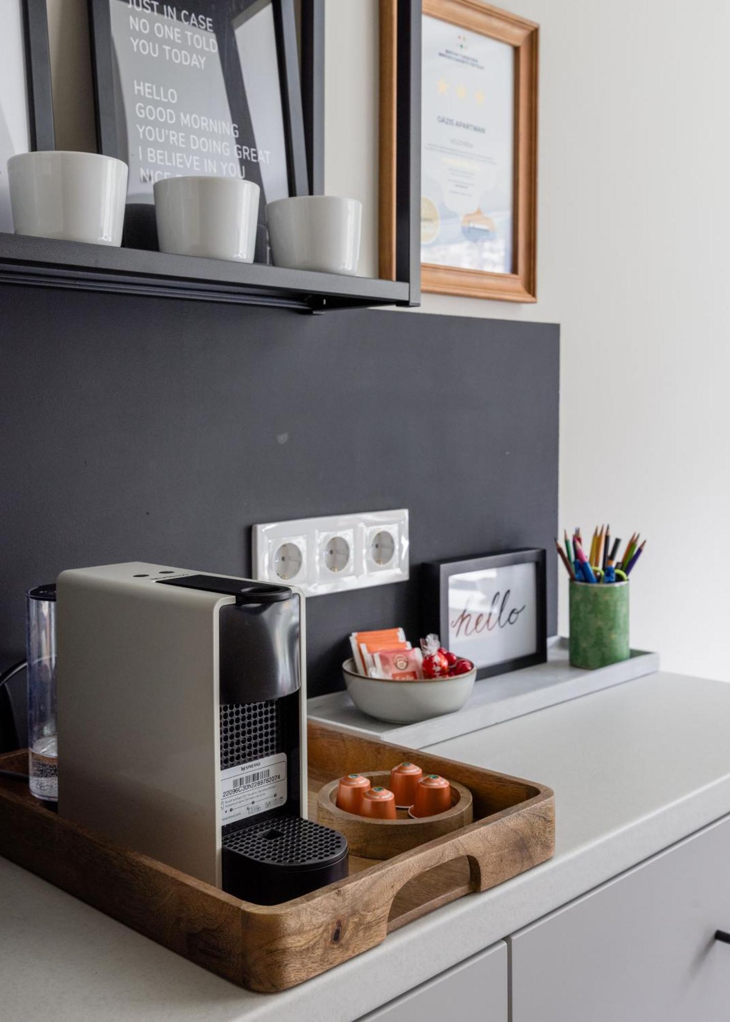 Oazis Apartman Veszprem Luaran gambar